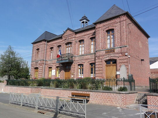 La mairie de Saint Hilaire sur Helpe
