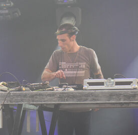 Battle of the dj's